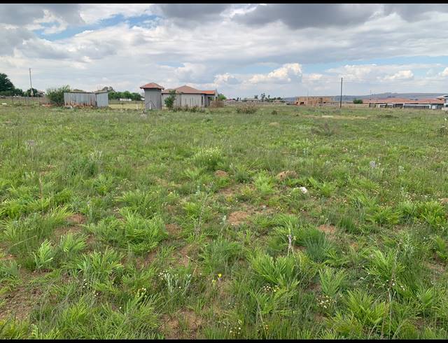 1,471M² VACANT LAND FOR SALE IN KAYDALE